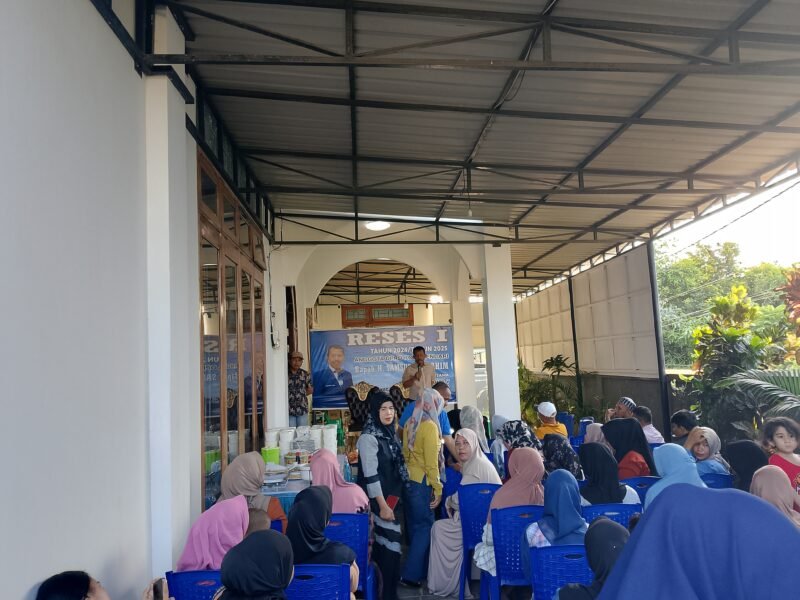 Suasana Reses anggota DPRD Kota Kendari Samsuddin Rahim di Kelurahan Wua-Wua. Foto : Redaksi 