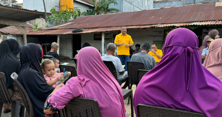 Aksan Jaya Putra menyampaikan sejumlah program dihadapan masyarakat. Foto: Ist
