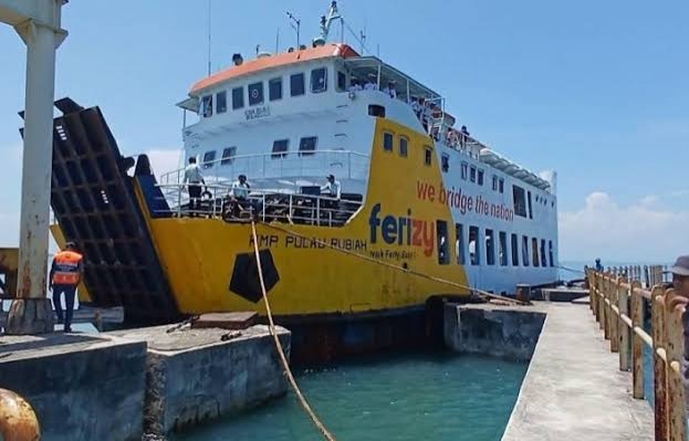 KMP Pulau Rubiah saat sandar di pelabuhan. Foto : Ist