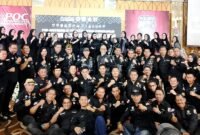 Foto bersama puluhan pengurus POC Sultra Chapter periode 2025-2028. Foto: Redaksi